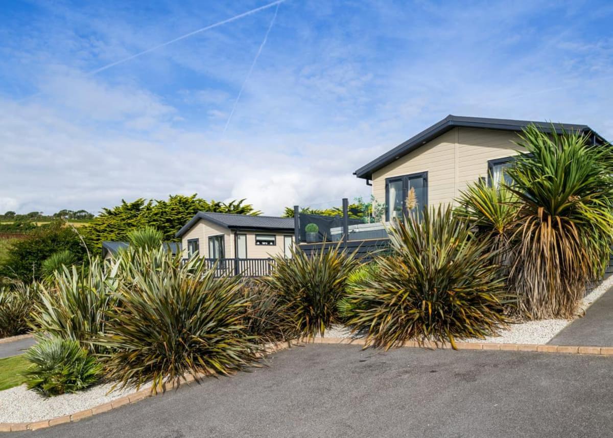 Praa Sands Holiday Park Saint Hilary  Bagian luar foto